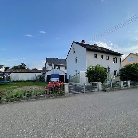 Guntia Apartment Mit Grossem Garten Günzburg Eksteriør bilde