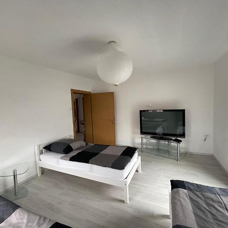 Guntia Apartment Mit Grossem Garten Günzburg Eksteriør bilde